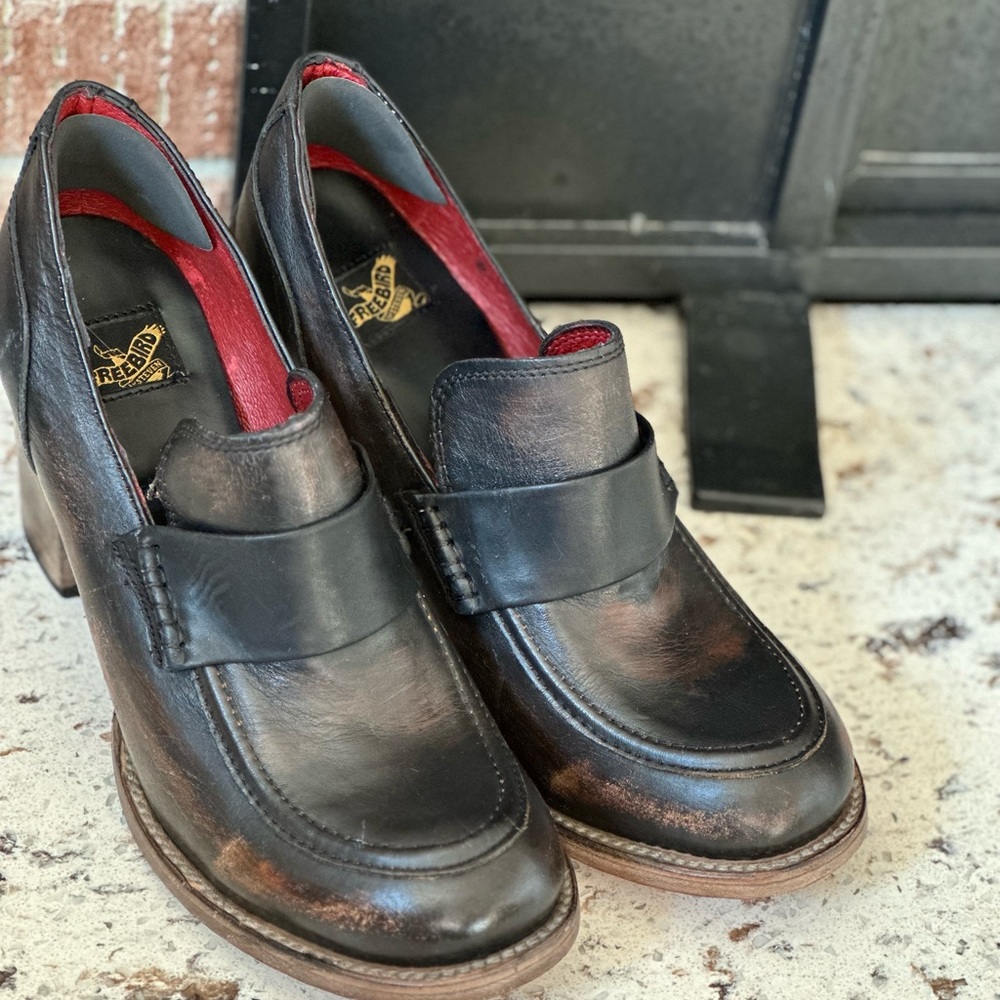 Freebird Bellevue Size 9